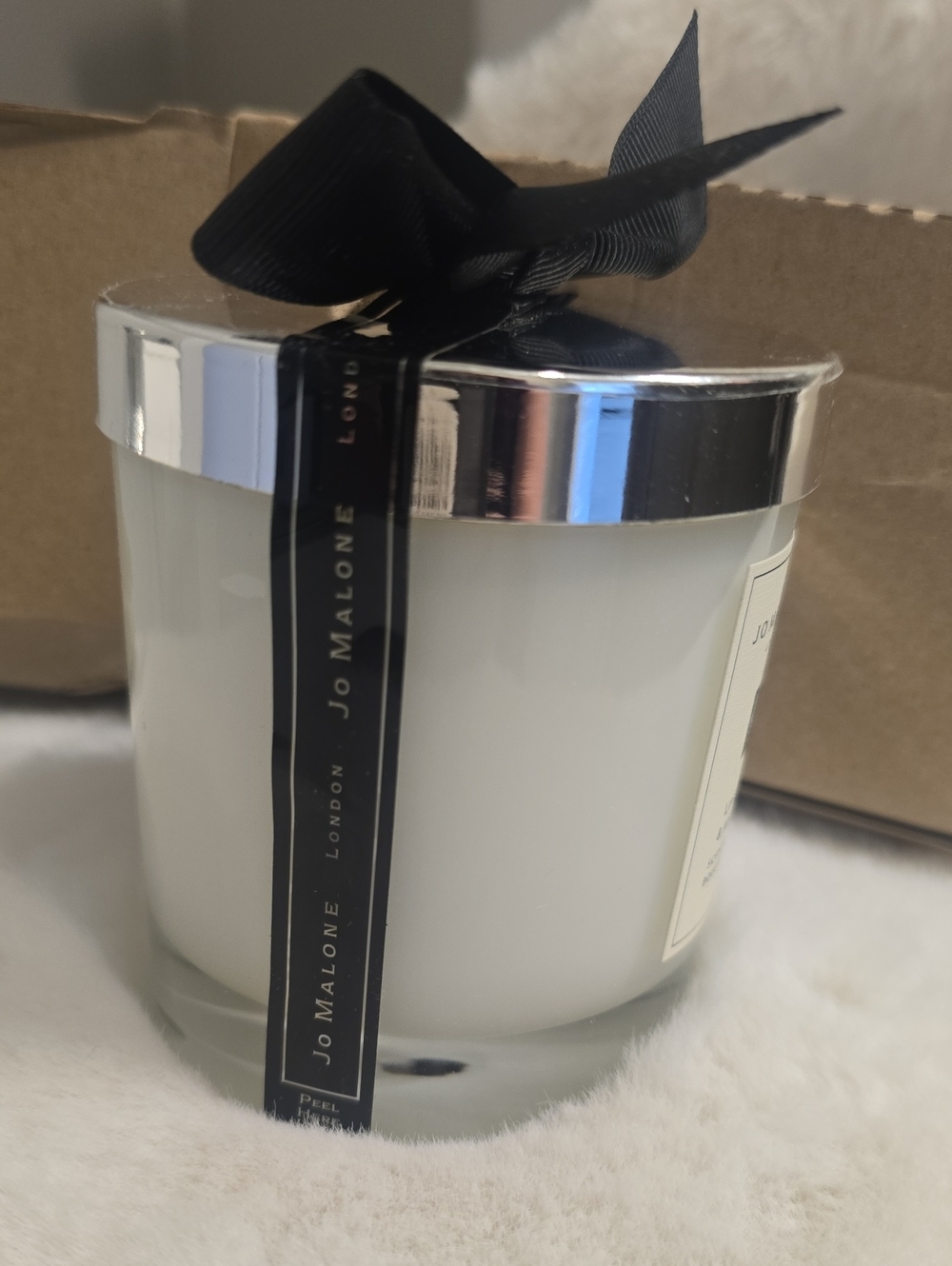Jo Malone Lime Basil & Mandarin Candle 200g - Picture 8 of 16